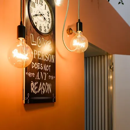 Nea Domus Santa Monica By Dimorra Apartmán Neapol