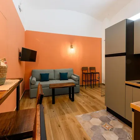 Nea Domus Santa Monica By Dimorra Apartmán